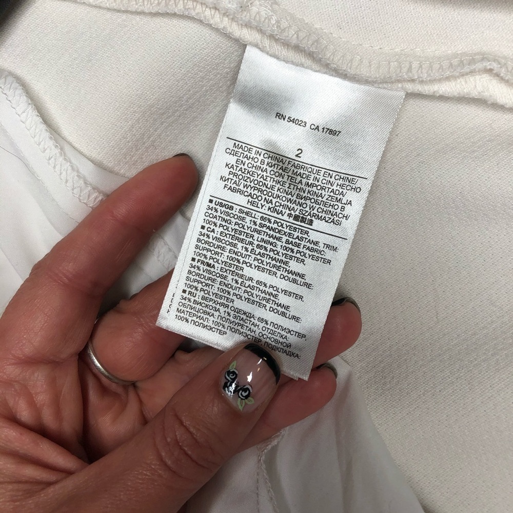 Banana Republic white/black skirt with pockets! - Picture 5 of 8